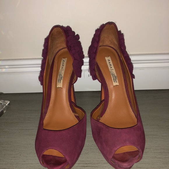 Stunning platform heels - Picture 2 of 5